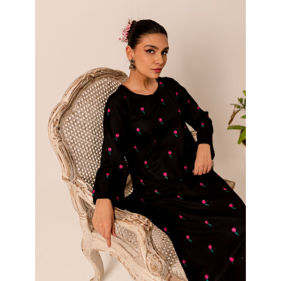 2 Piece – Unstitched Embroidered Dhanak Suit – AHXANF106